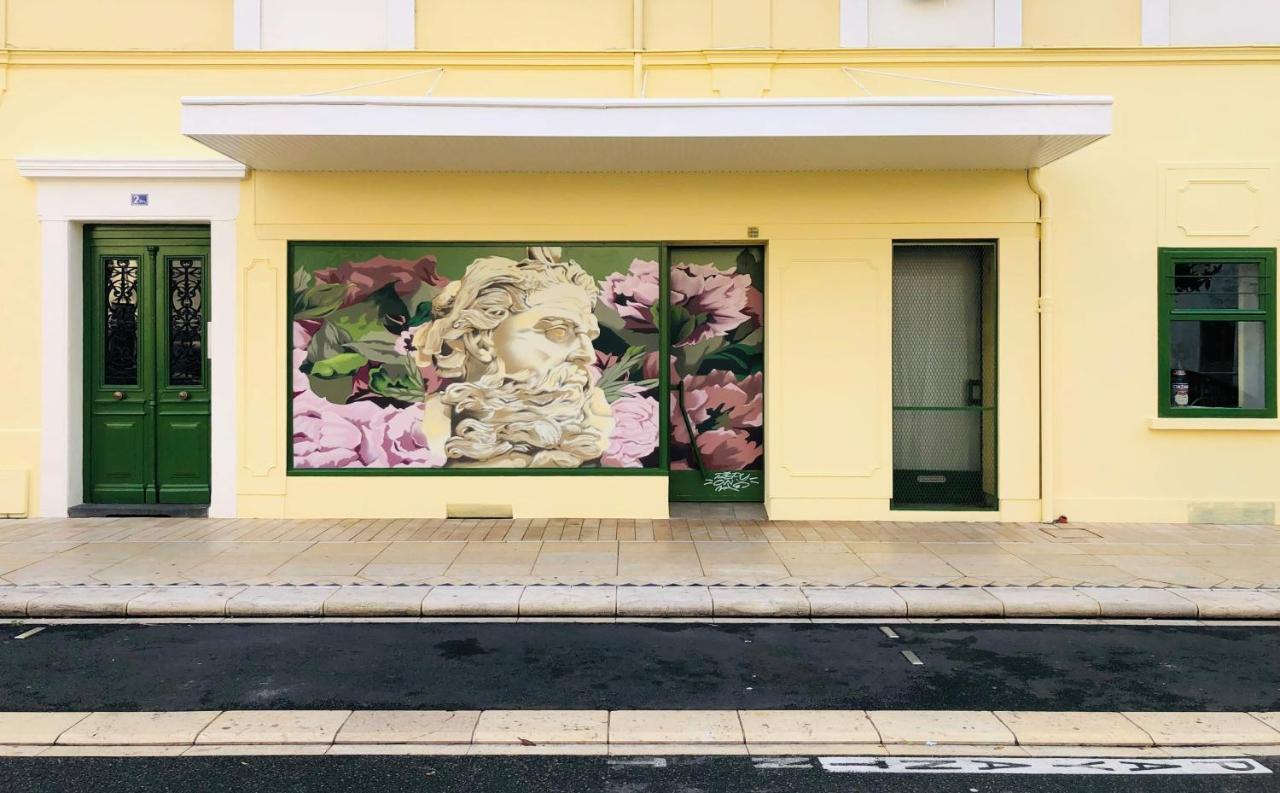 Le Massilia Vichy Buitenkant foto